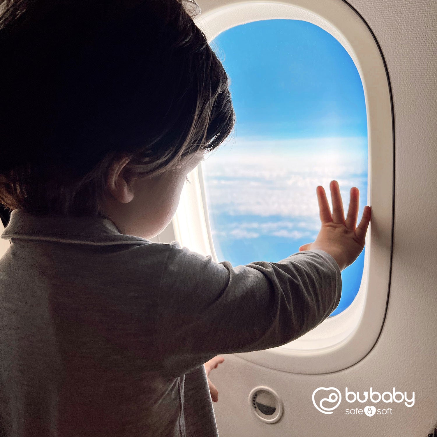 How to Travel With a Toddler on a Plane?